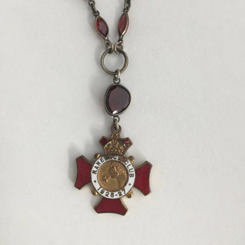TURF CLUB NECKLACE