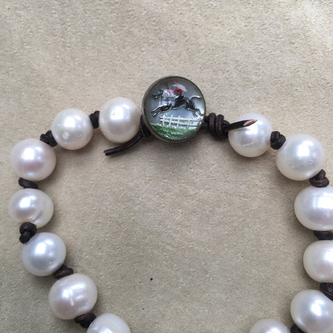 Pearl and Leather Bracelet