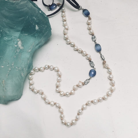 BLUE CHALCEDONY AND PEARL NECKLACE