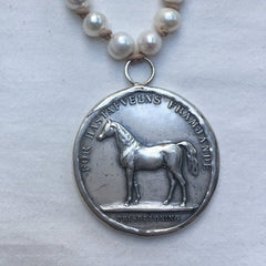 HORSE MEDAL NECKLACE